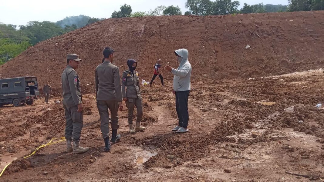 Peternakan Ayam di Desa Leuwibatu Tak Berizin