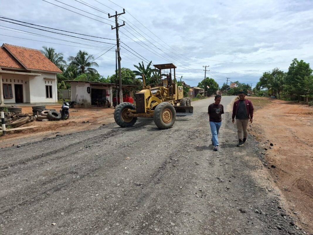 Bupati Realisasi Janji Perbaiki Infrastruktur Jalan