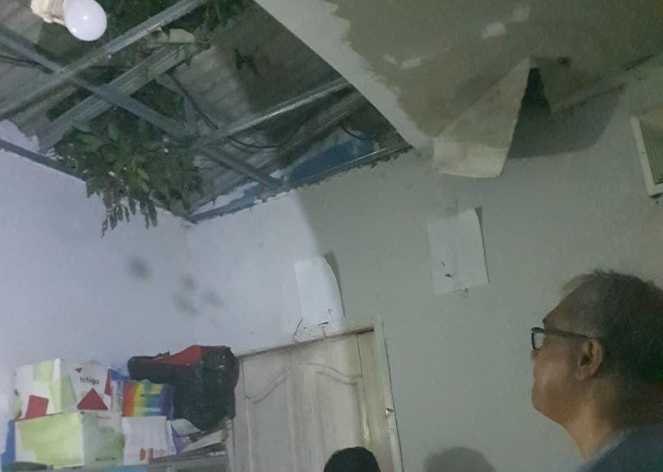 Keluarga Mengungsi Usai Pohon Keramat di Bojonggede Tumbang