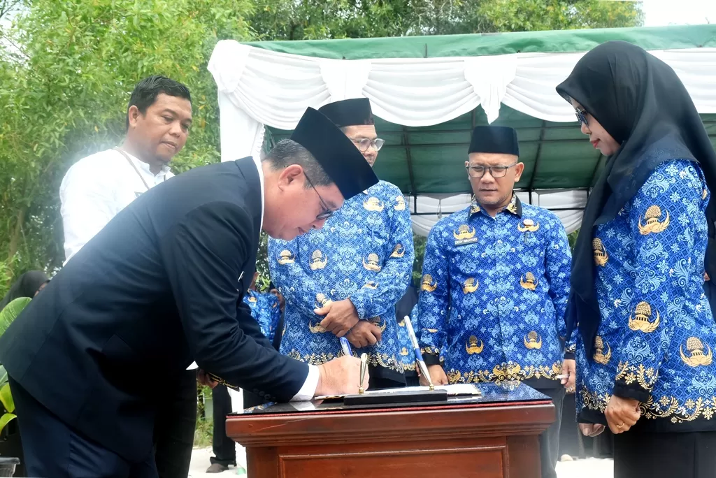 Walikota Bogor Lantik 22 Kepala Sekolah