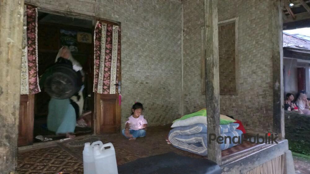 Angin Kencang Terjang 25 Rumah di Megamendung