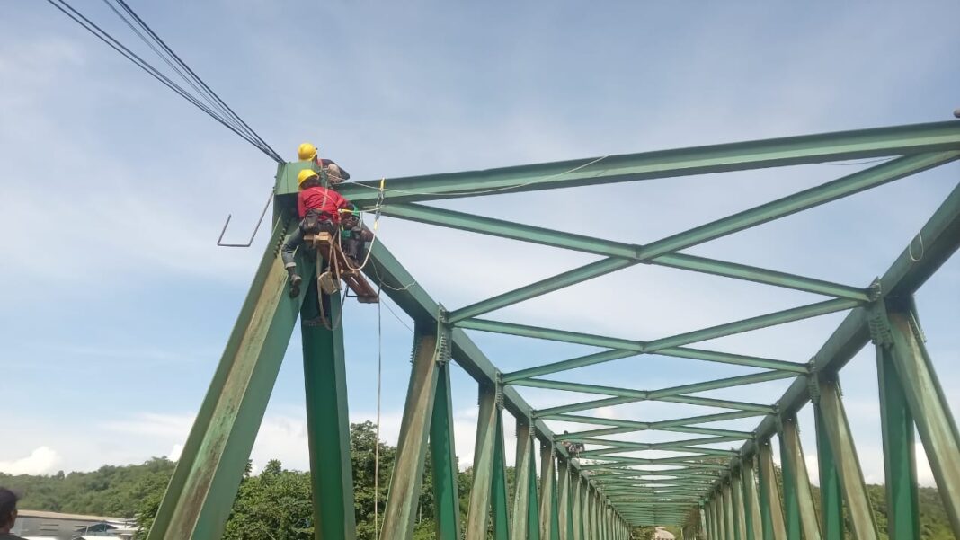 Jembatan Leuwiranji Ditutup Total