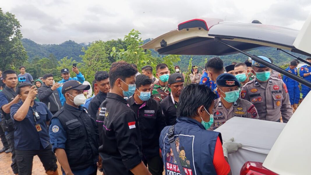 PLN Terus Kebut Siang Malam Perbaiki Jalur Listrik Langsa-Pangkalan Brandan