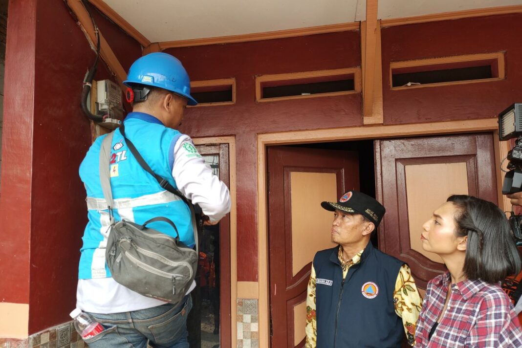 Sinyal HP Sebabkan Kuli Bangunan di Tenjo Tewas