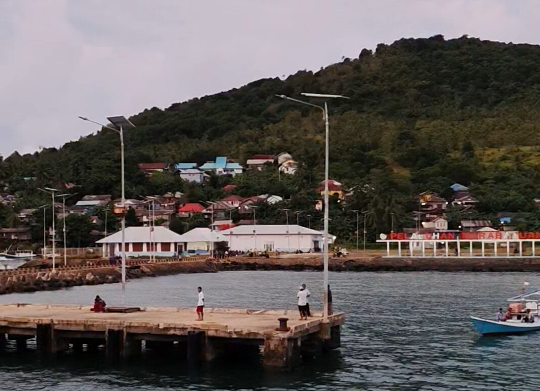 TP PKK Desa Sukamulya Gelar Bimtek di Pantai Batu Saung Banten