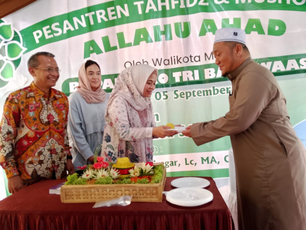 Yayasan Bhakti Garuda Putra Resmikan Dapur SPPG Mulyaharja 001