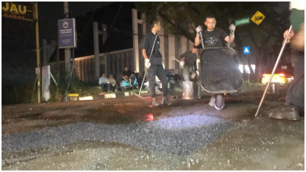 Jalan Abdullah Bin Nuh Simpang Yasmin Bogor Statis Rusak