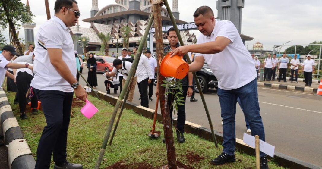 SDN Karadenan 01 Dibobol Maling