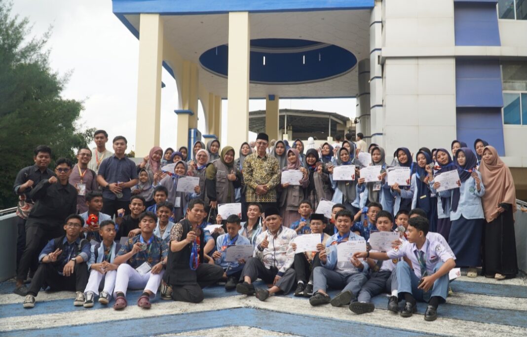 SMP Unismuh Makassar Raih 17 Medali di OlympicAD VIII, Penggerak Prestasi Sulsel