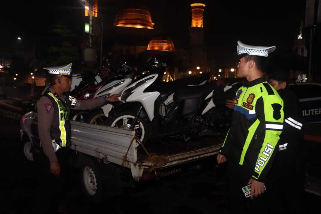 Polisi Amankan 6 Manusia di THM Cileungsi yang Nekat Beroperasi